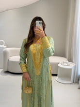 Load image into Gallery viewer, T 111
