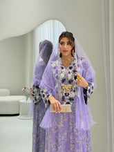 Load image into Gallery viewer, D 185
