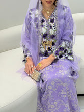 Load image into Gallery viewer, D 185
