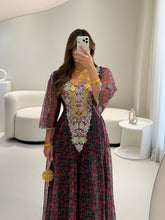 Load image into Gallery viewer, T 102
