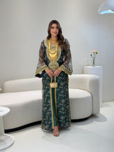 Load image into Gallery viewer, T 124
